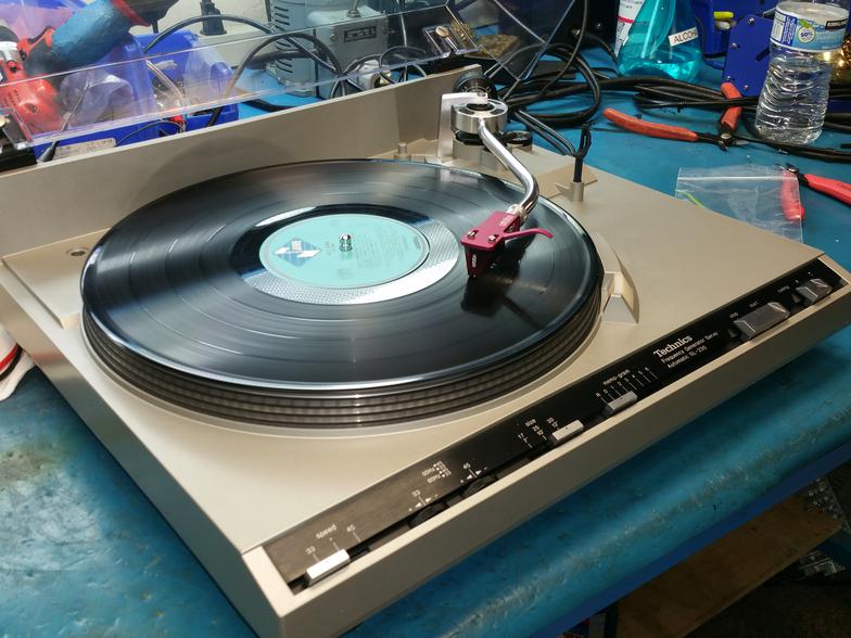 Audio Repair / Servicing Champlifier